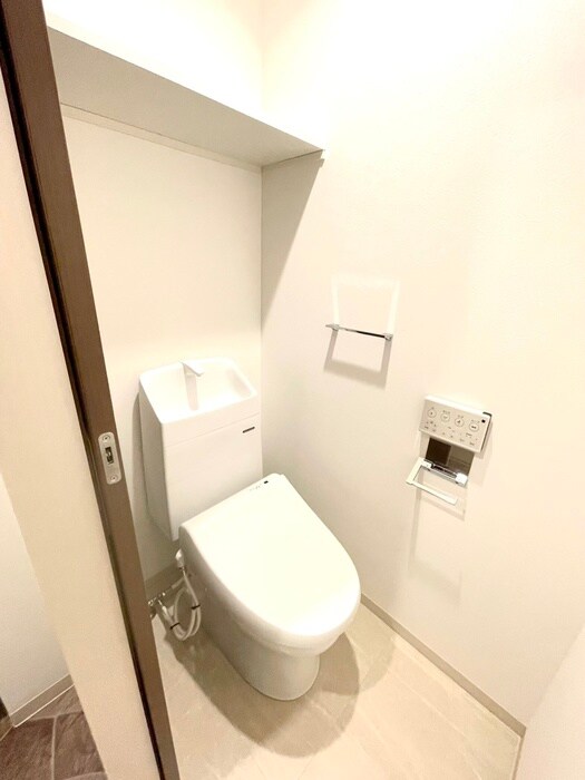 物件内観写真9　(トイレ)