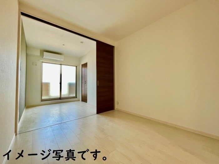 物件内観写真13　(居室)