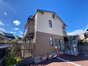 レジデンス上ヶ原外観写真