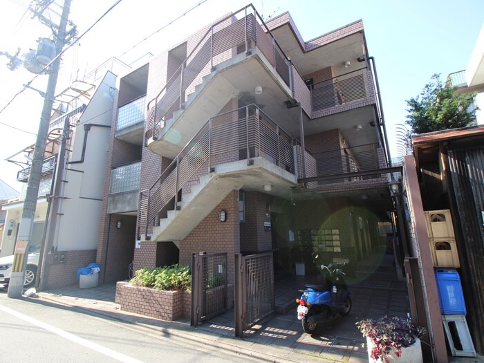 物件外観写真1　(外観写真)