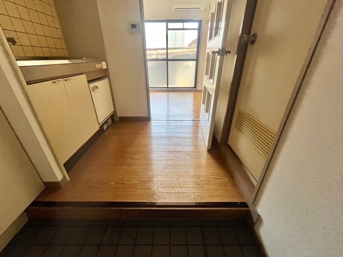 物件内観写真17　(廊下)