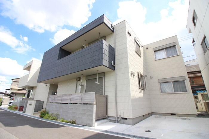 物件外観写真1　(外観写真)