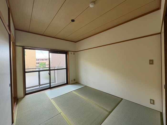 物件内観写真11　(居室)