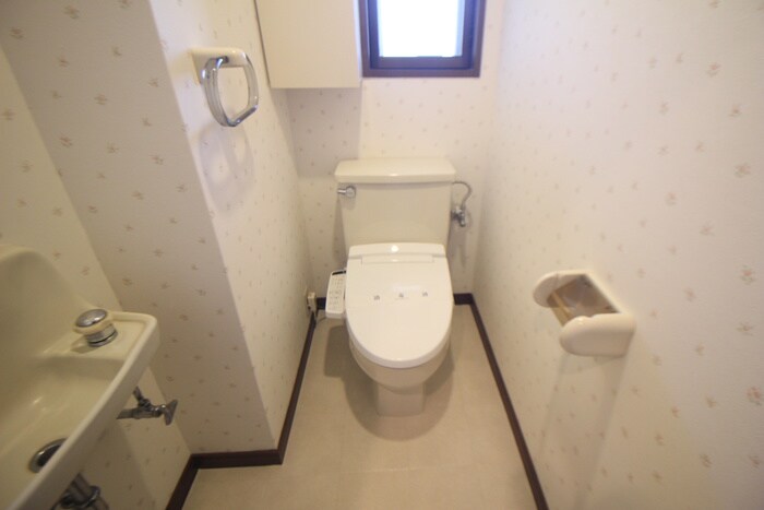 物件内観写真12　(トイレ)