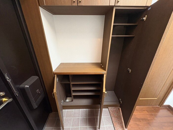 物件内観写真19　(靴箱)