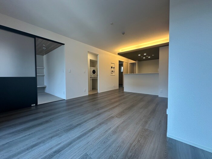 物件内観写真12　(居室)