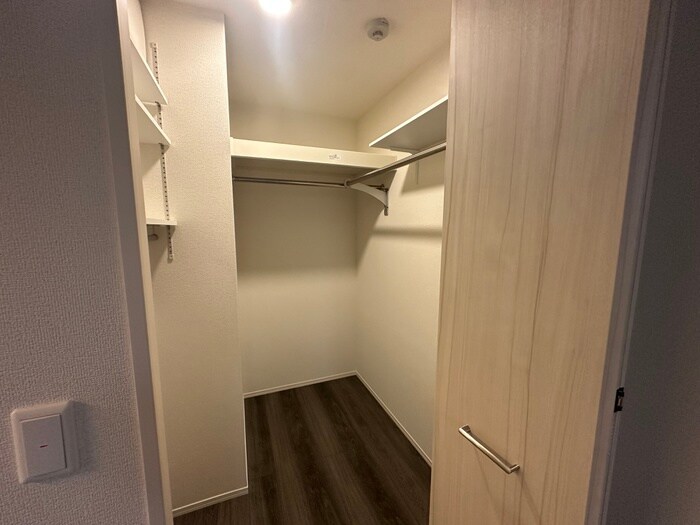 物件内観写真14　(収納)