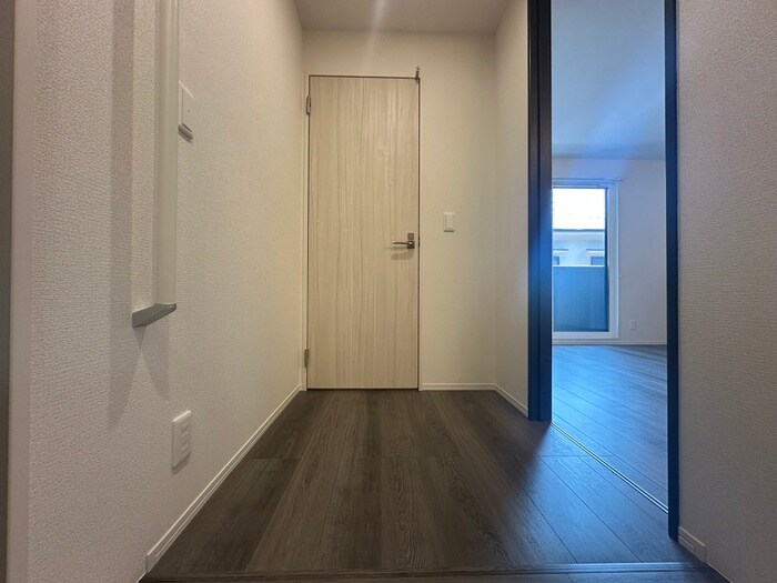 物件内観写真17　(廊下)