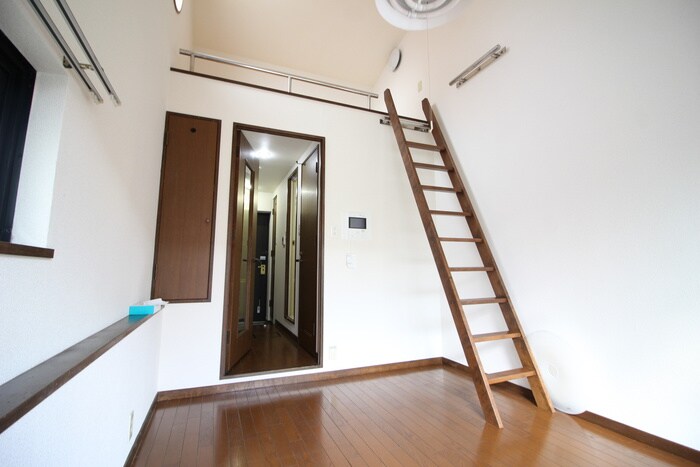 物件内観写真7　(居室)