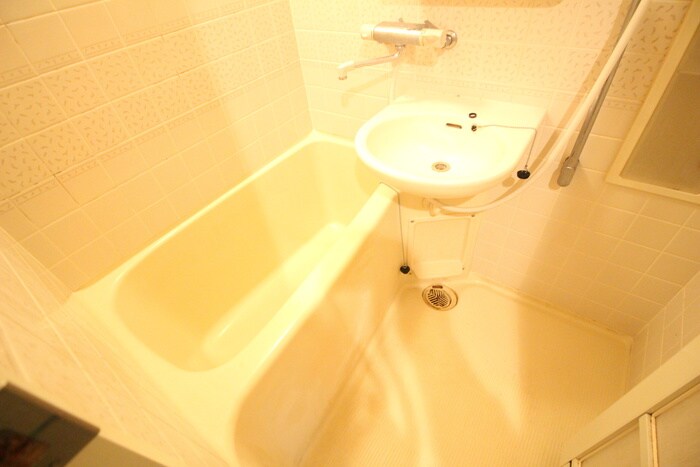 物件内観写真13　(バス／シャワールーム等)