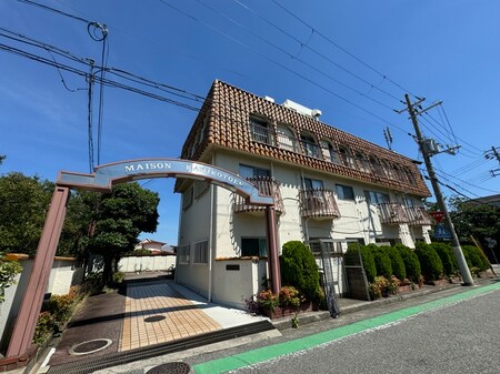 メゾン上甲東園外観写真