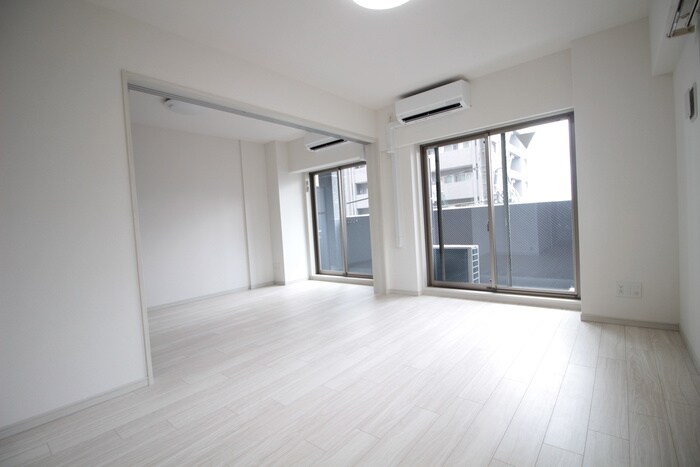 物件内観写真10　(居室)