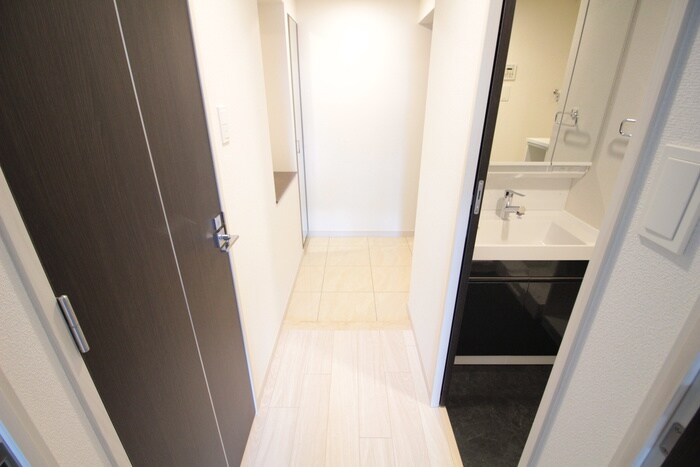 物件内観写真17　(廊下)