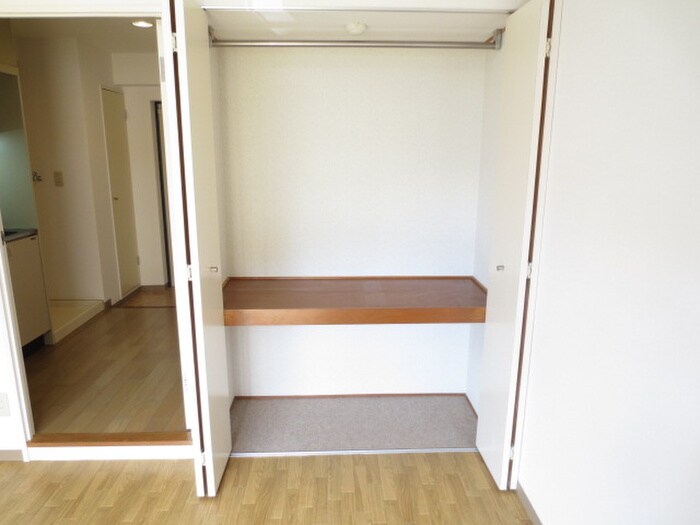 物件内観写真14　(居室)