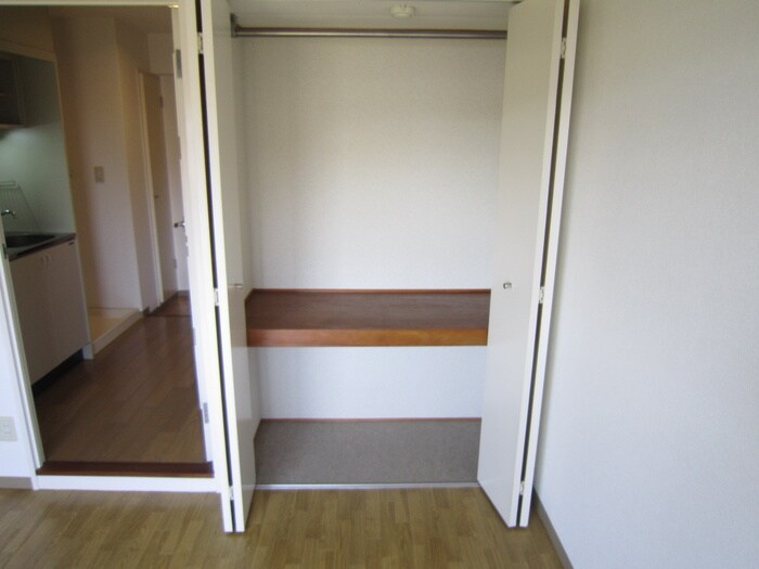 物件内観写真14　(収納)