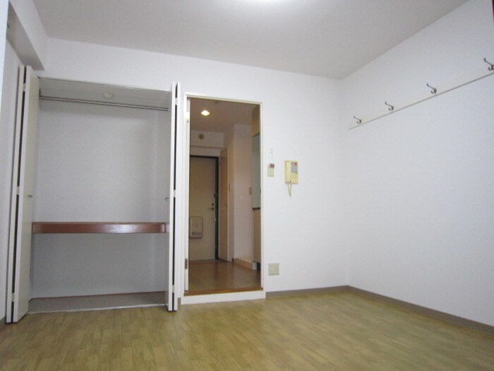 物件内観写真16　(居室)