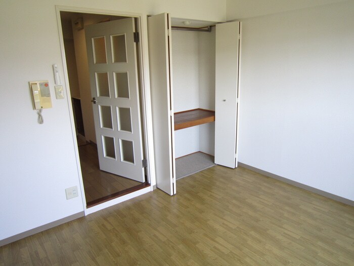 物件内観写真20　(居室)