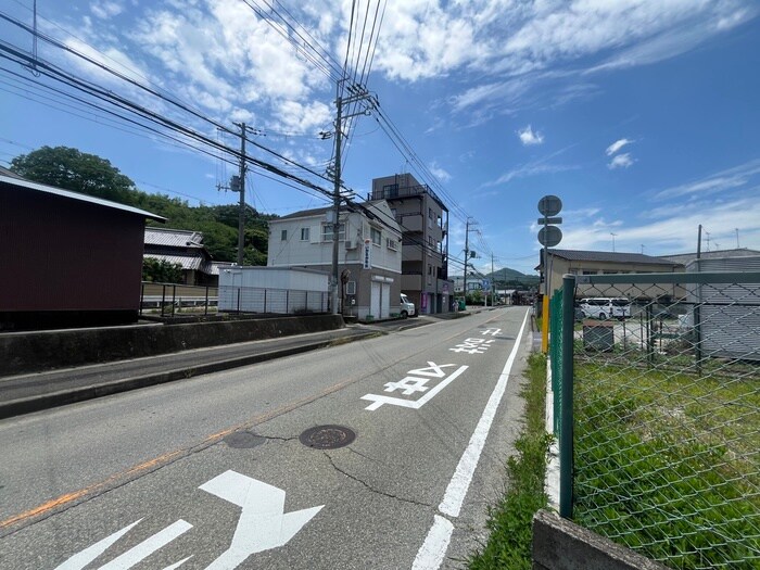 物件外観写真5　(周辺環境)