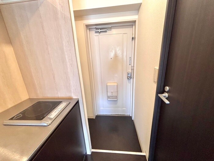 物件内観写真14　(玄関)