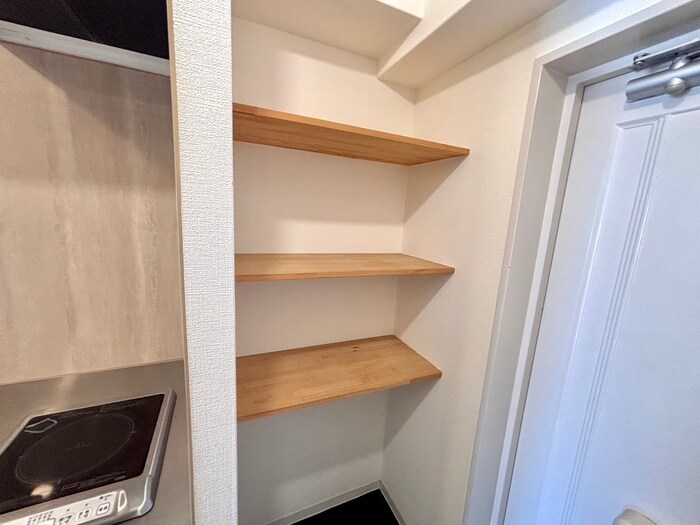 物件内観写真15　(靴箱)