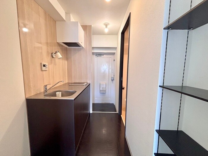 物件内観写真17　(廊下)