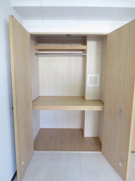 物件内観写真14　(収納)