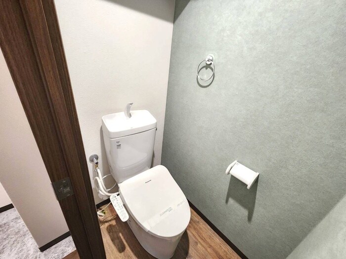 物件内観写真11　(トイレ)