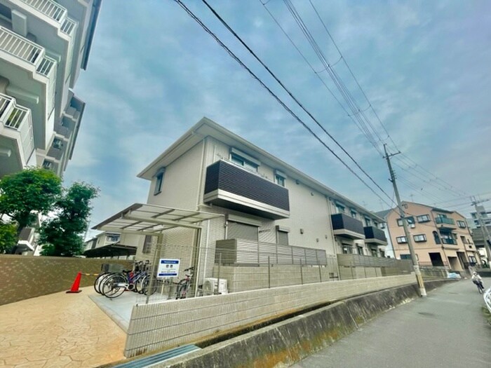 物件外観写真4　(外観写真)