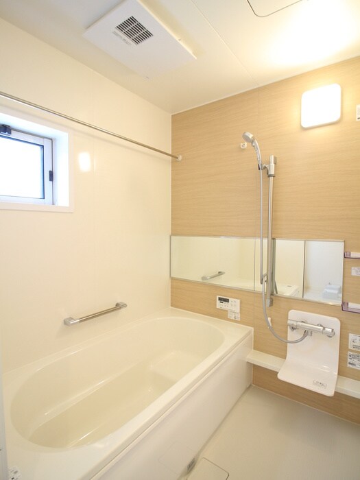 物件内観写真5　(バス／シャワールーム等)