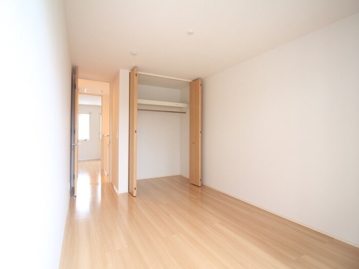 物件内観写真13　(居室)