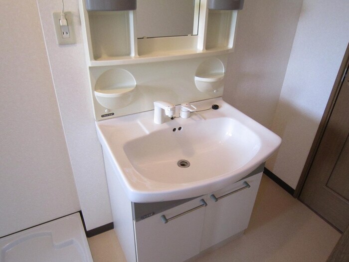 物件内観写真12　(洗面)