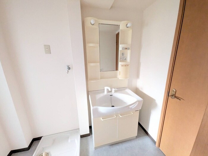 物件内観写真13　(洗面)