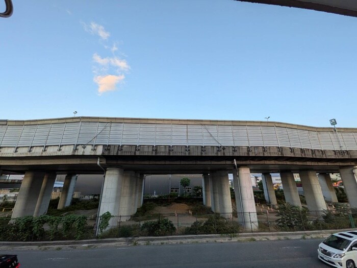 物件内観写真20　(室内からの展望)