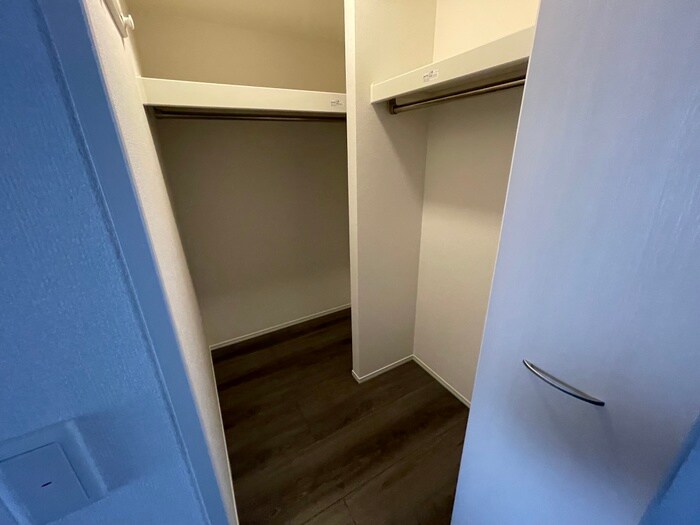 物件内観写真15　(収納)