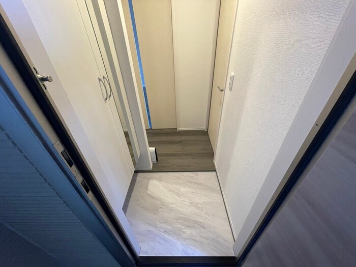 物件内観写真21　(玄関)