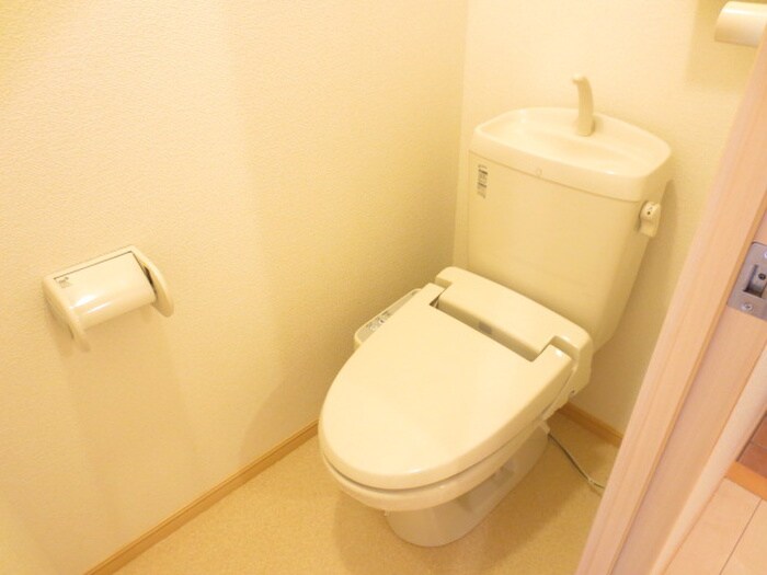 物件内観写真9　(トイレ)