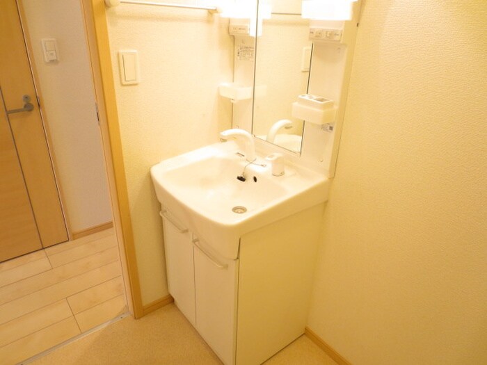 物件内観写真10　(洗面)