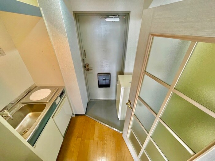 物件内観写真8　(廊下)