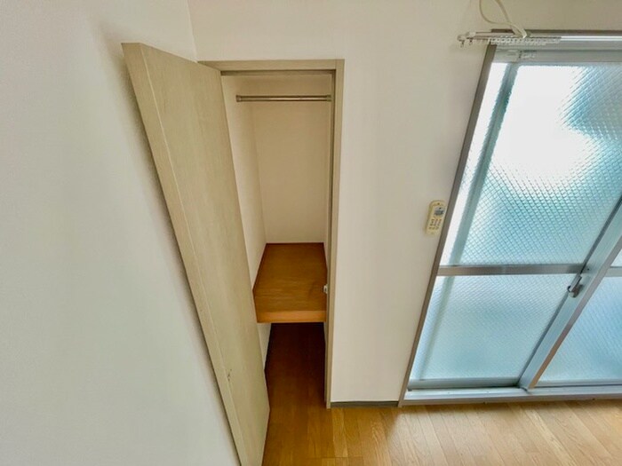 物件内観写真12　(収納)