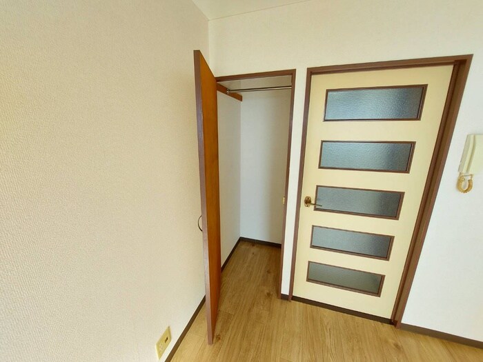 物件内観写真11　(収納)