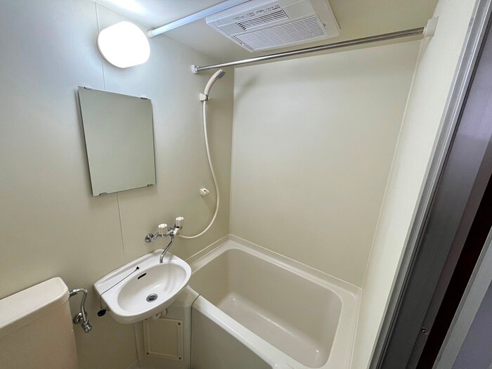 物件内観写真8　(バス／シャワールーム等)