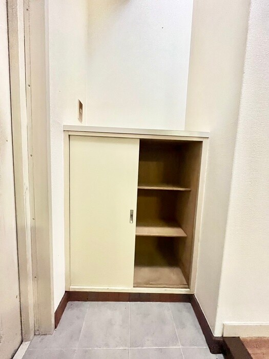 物件内観写真14　(靴箱)