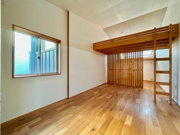 物件内観写真13　(居室)