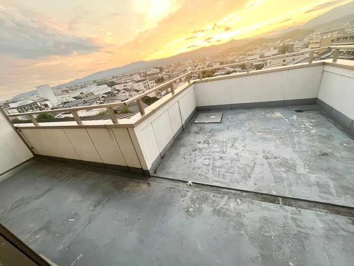 物件内観写真16　(ベランダ・バルコニー)