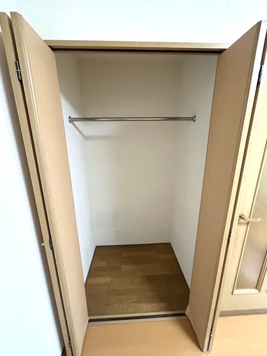 物件内観写真18　(収納)