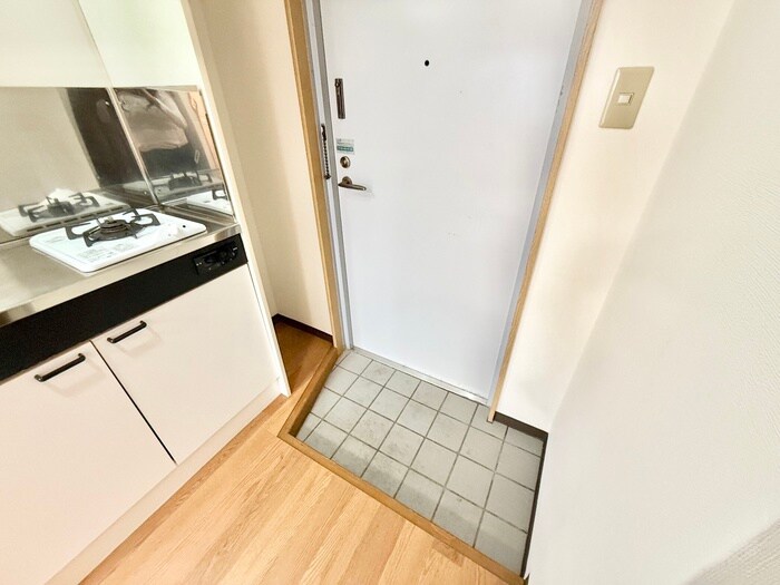 物件内観写真20　(玄関)