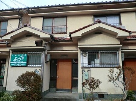 岡本貸家外観写真