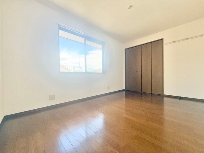 物件内観写真9　(居室)