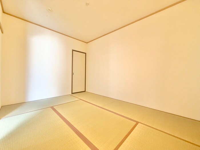 物件内観写真10　(居室)