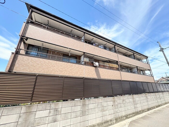 田中マンションの外観写真